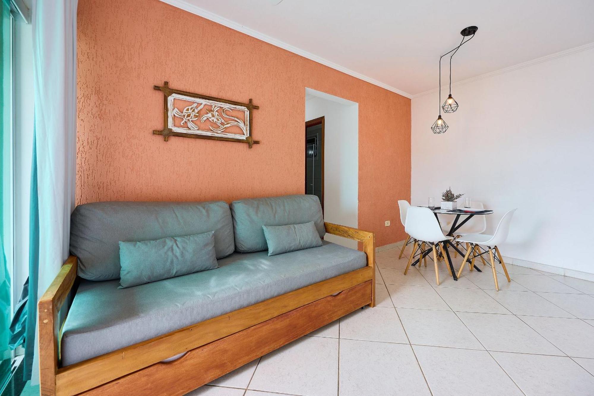 Af11: Perto Praias E Comercio, Piscina, Ar, Wi-fi, Varanda Gourmet Apartment Ubatuba